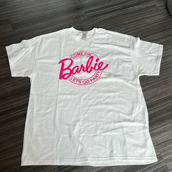 Barbie Tee - Picture 1 of 3